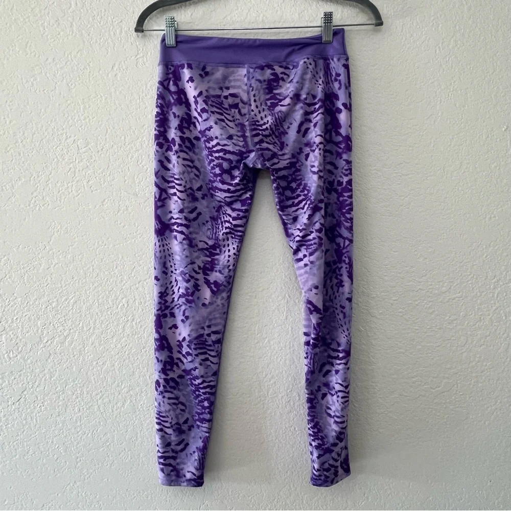 Under Armour HeatGear Purple Camo Printed Leggings, Ankle Crop Girls’ Size Large